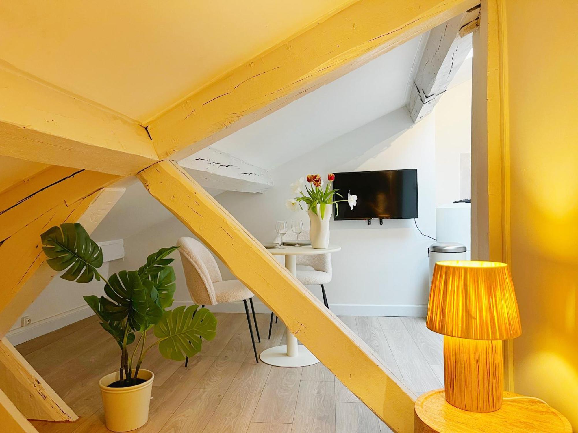 Dorset Apartment